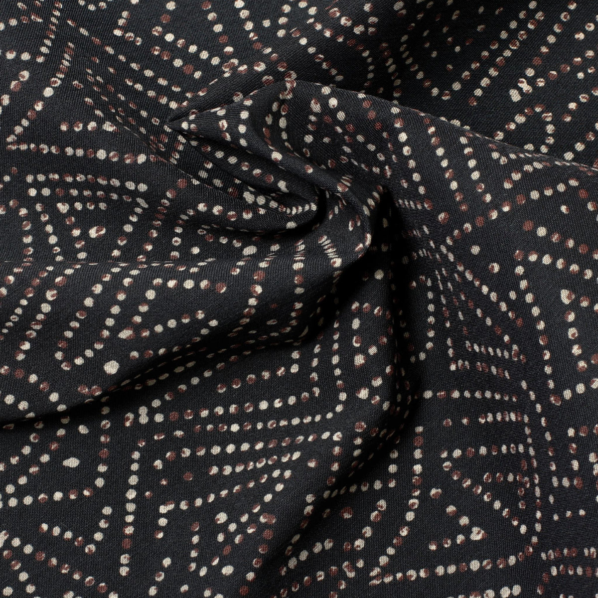 CECELIA DOTS | Printed Bengaline