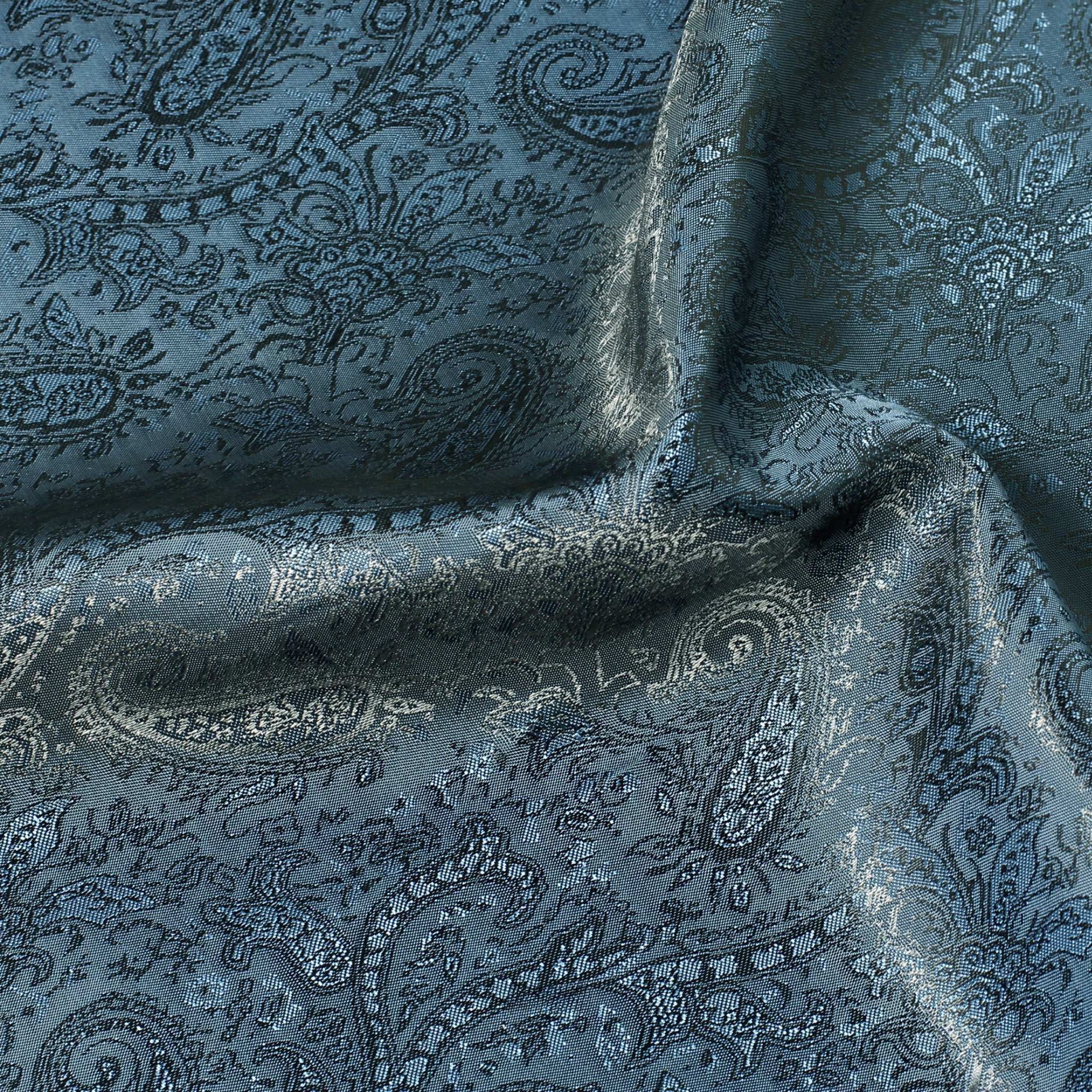 11433 | Medium Paisley Jacquard