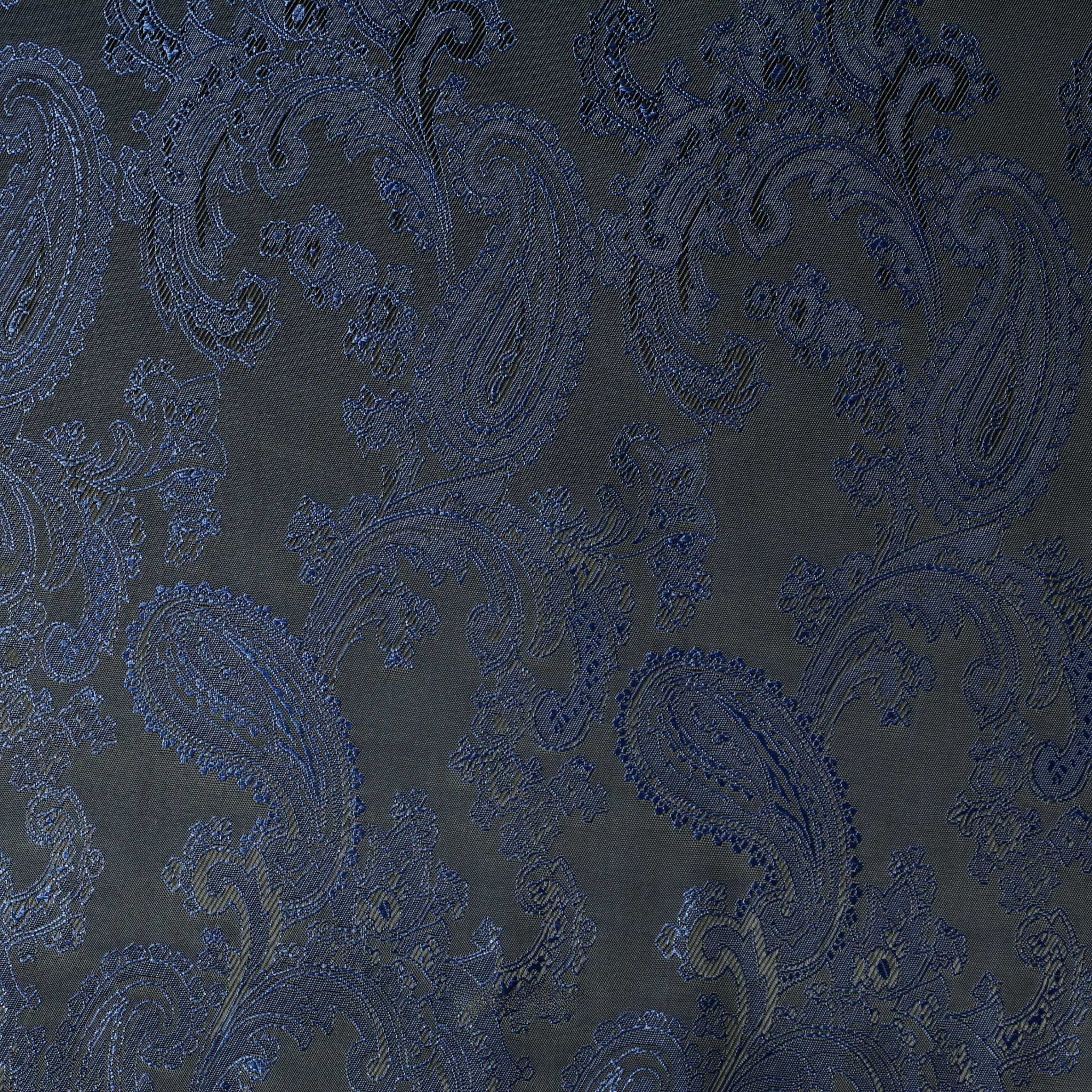 11455 | Large Paisley Jacquard