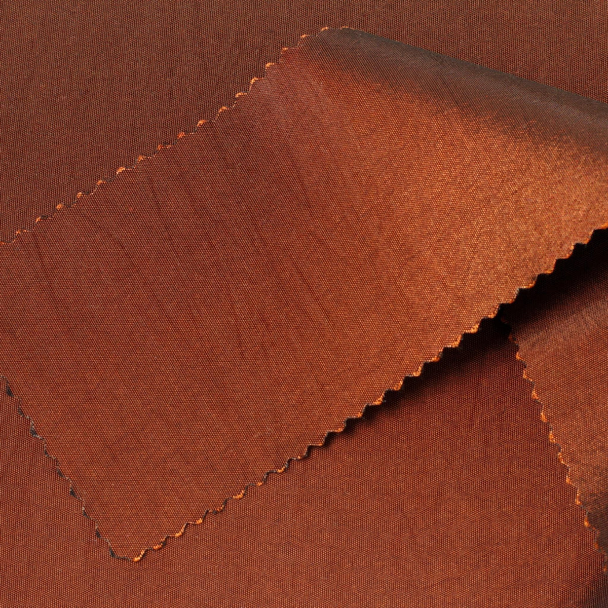 2187 | Crinkle Taffeta