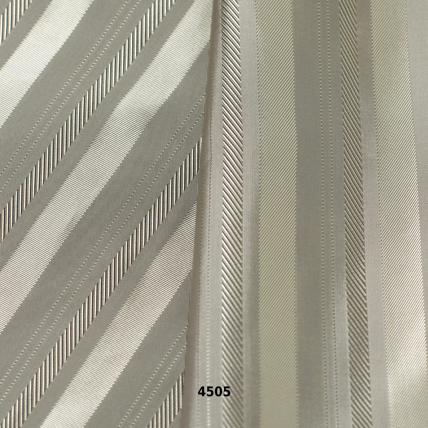 22075 | Jacquard à rayures larges