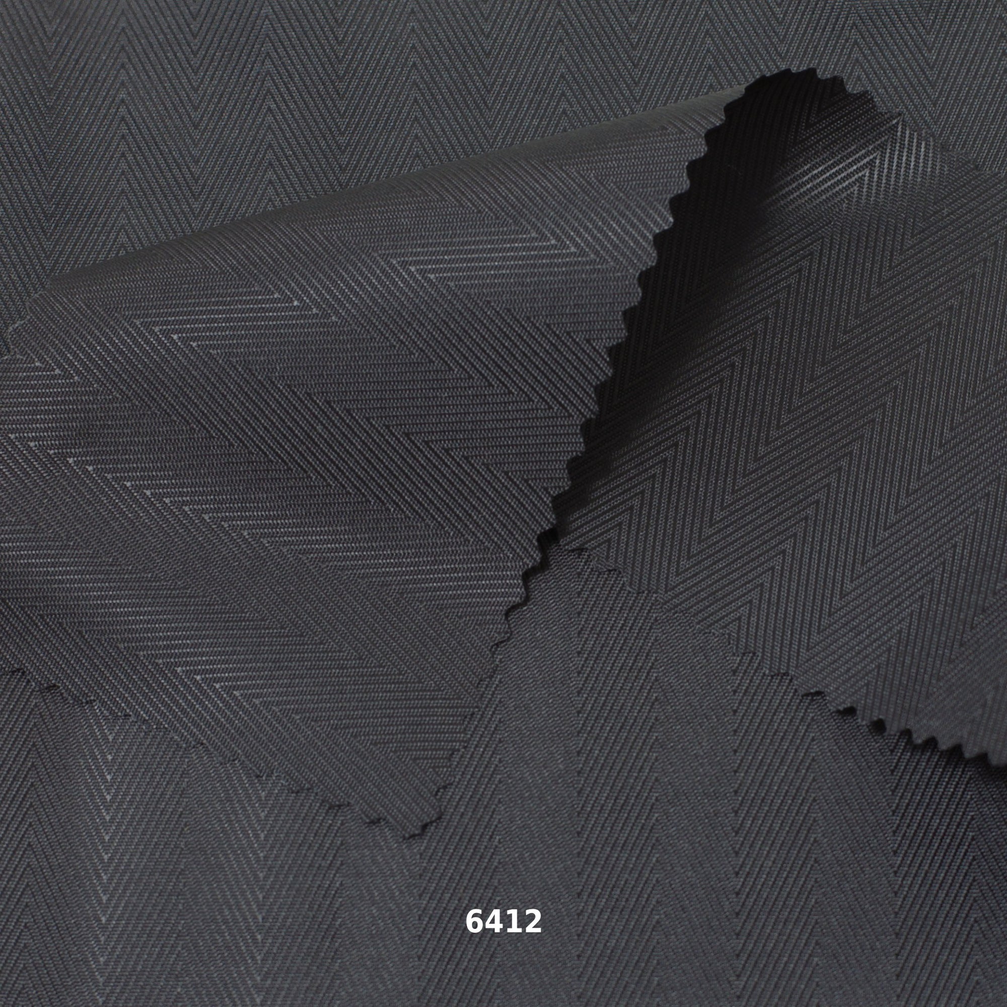 6173 | Façonné à Chevrons