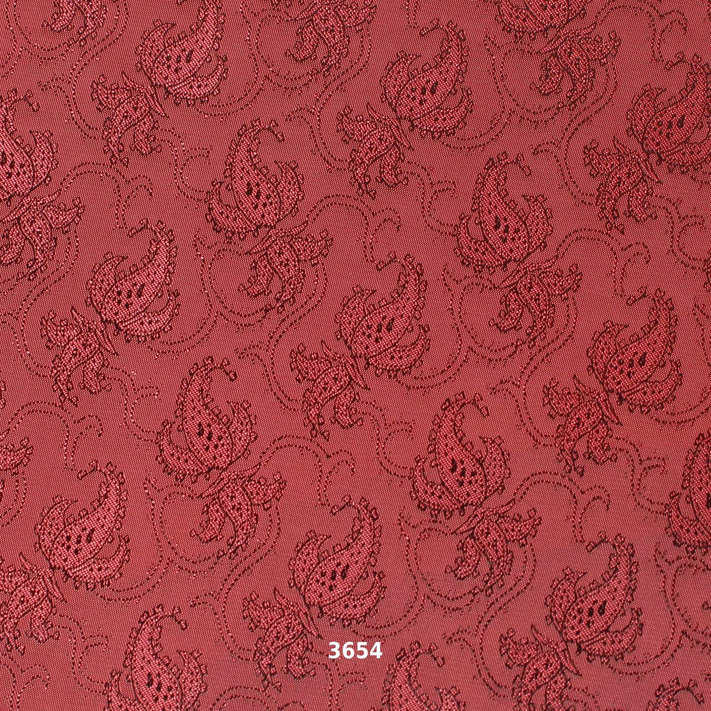 8161 | Petit jacquard paisley