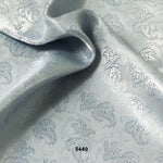8161 | Petit Jacquard Paisley