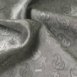 8161 | Petit Jacquard Paisley