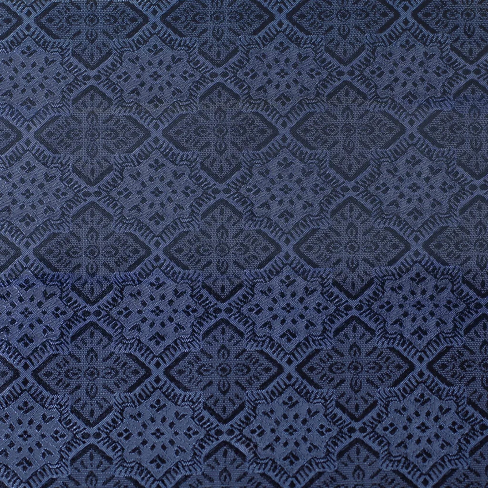 8965 | Diamond Pattern Jacquard