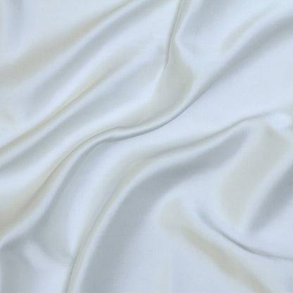 J851994 | Smooth Satin
