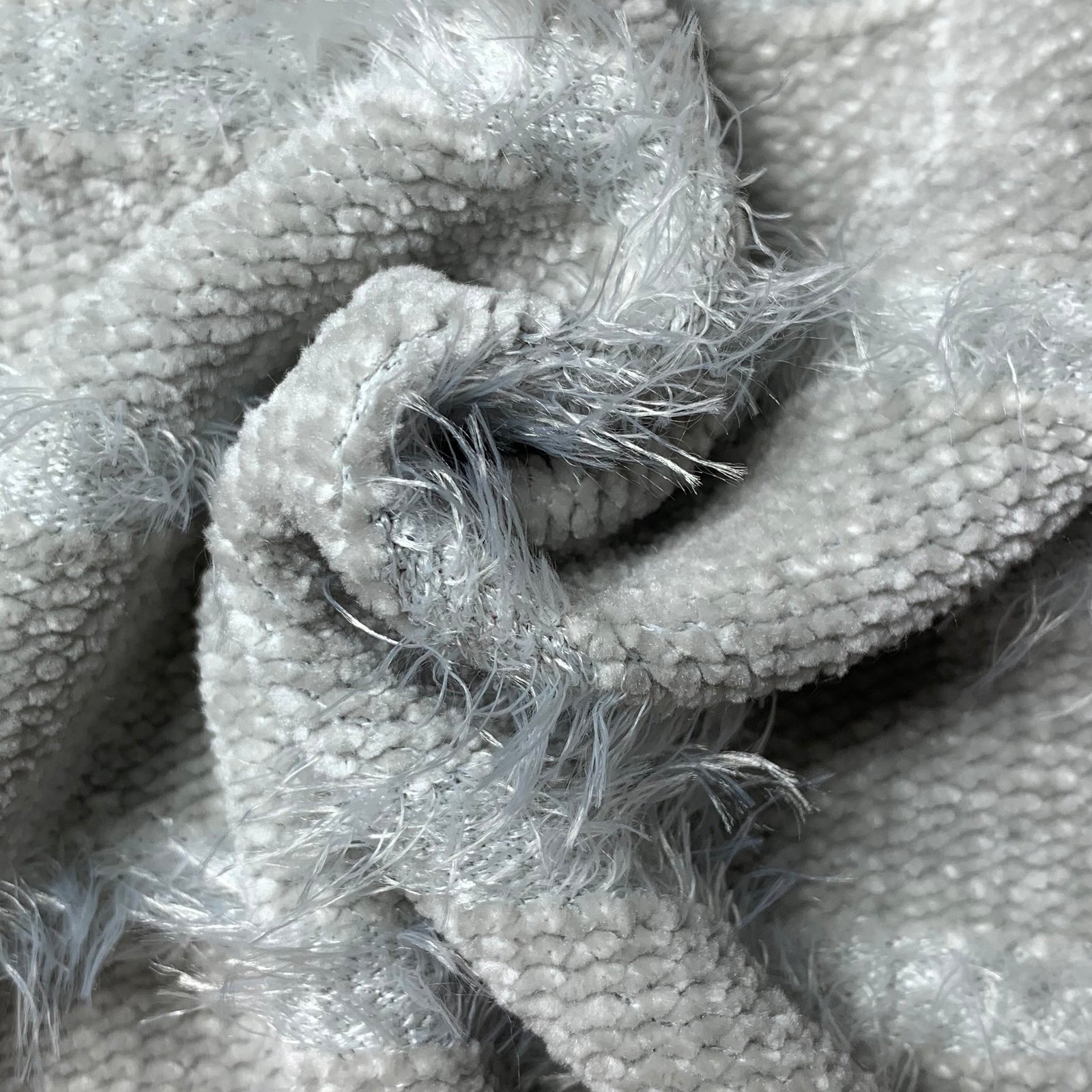 LASH | Chenille